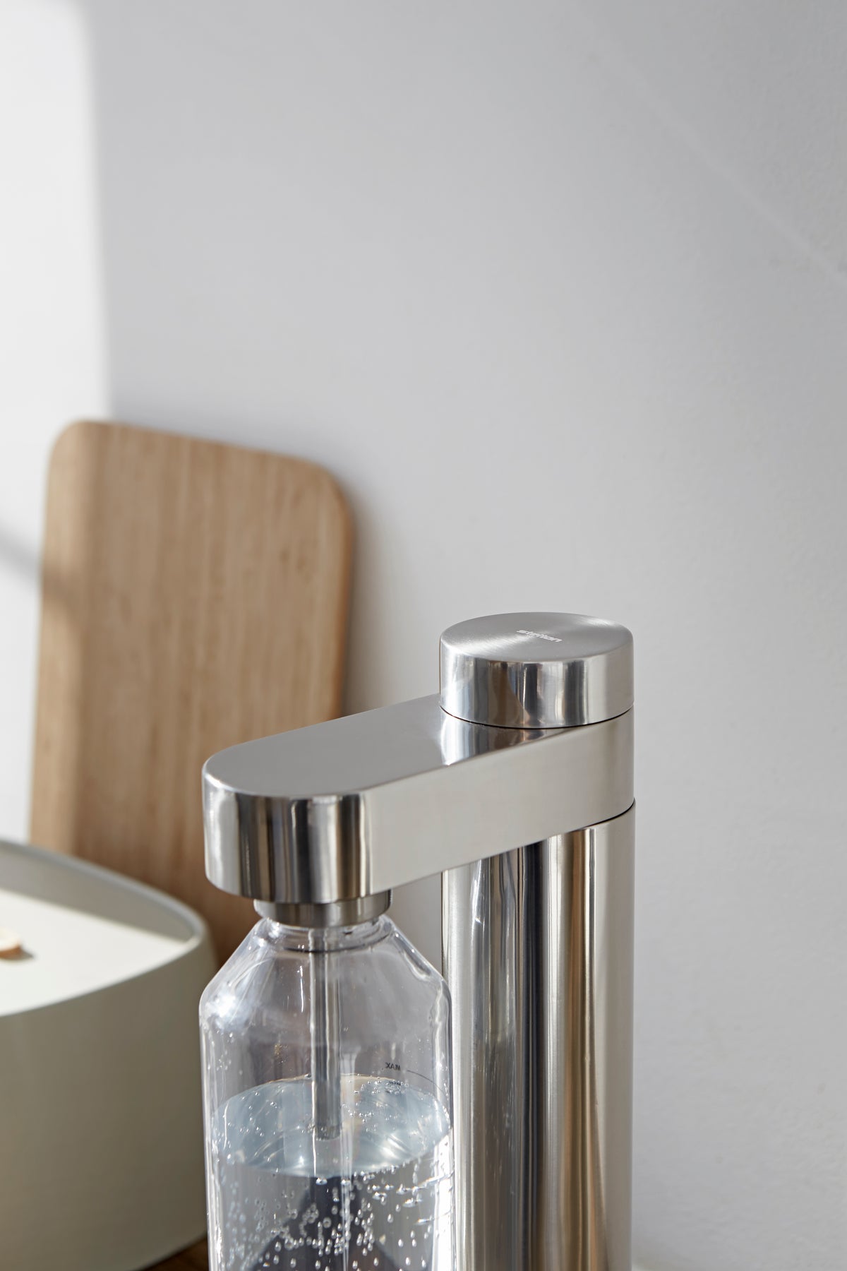 Stelton Brus Wassersprudler Steel – Detailansicht
