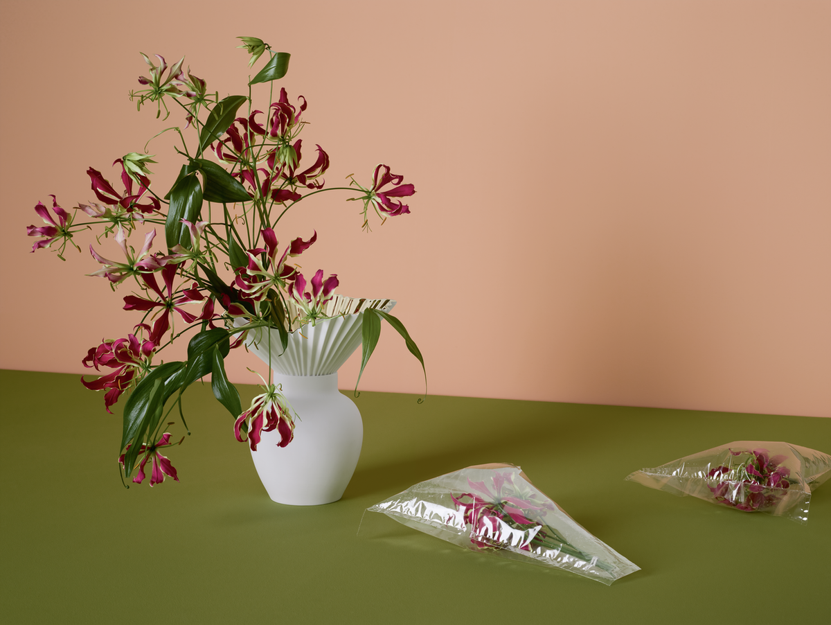Rosenthal Falda Vase 27 cm Gold titanisiert – Freisteller