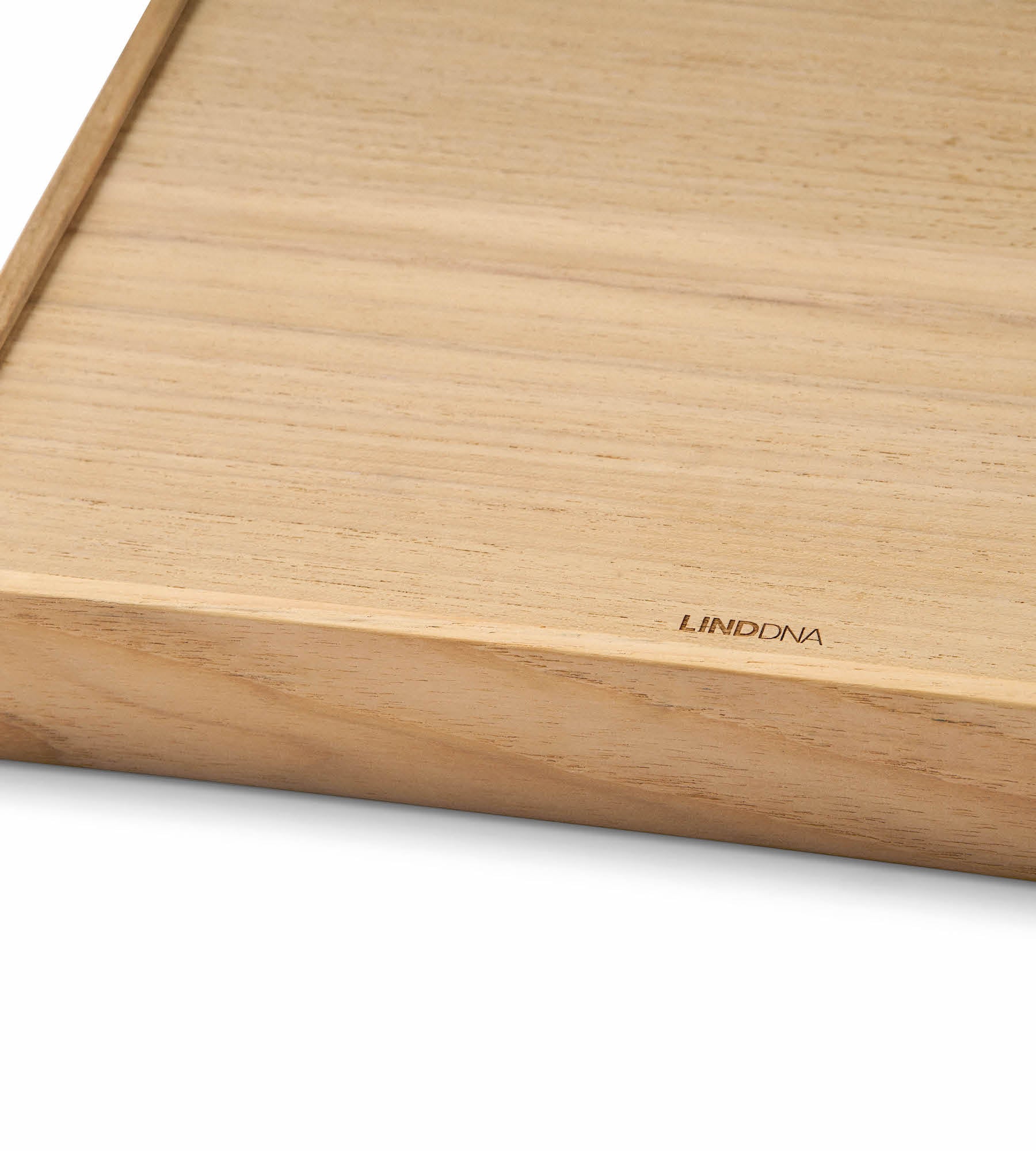 LIND DNA Holzbrett Square S Airy aus Teakholz / Einlage Nupo