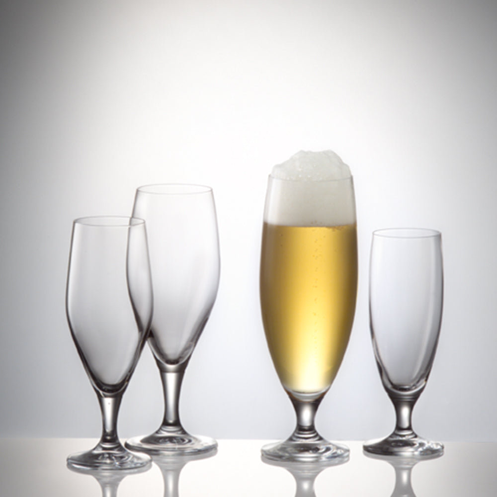 Stölzle Lausitz Imperial Bierglas Lifestyleaufnahme