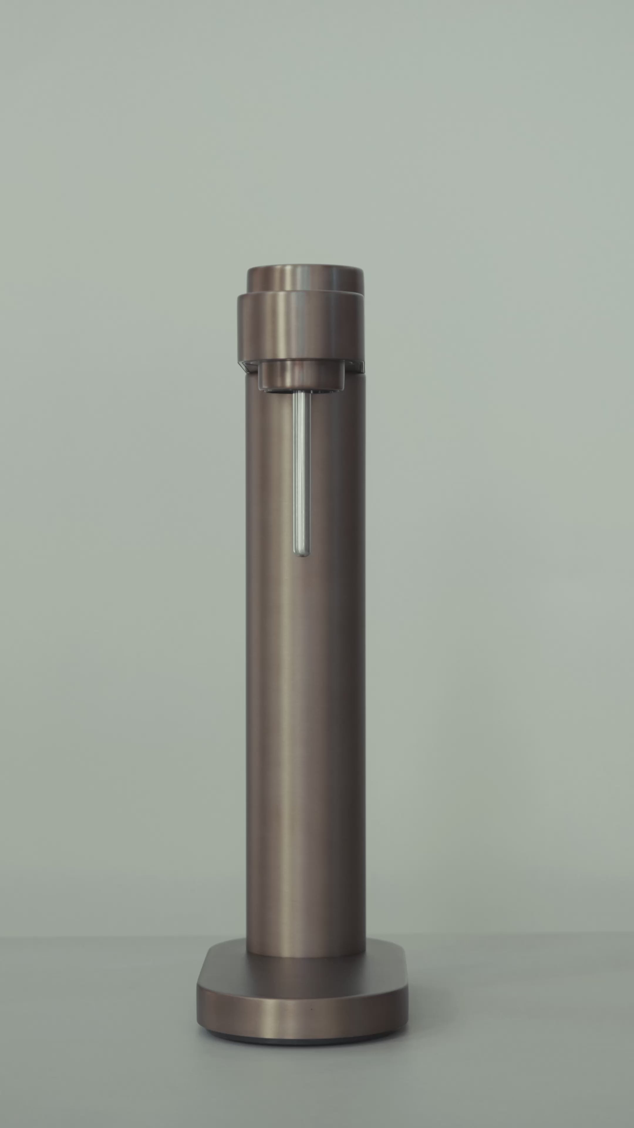 Stelton Brus Wassersprudler Dark Brown Metallic – Anwendungsvideo