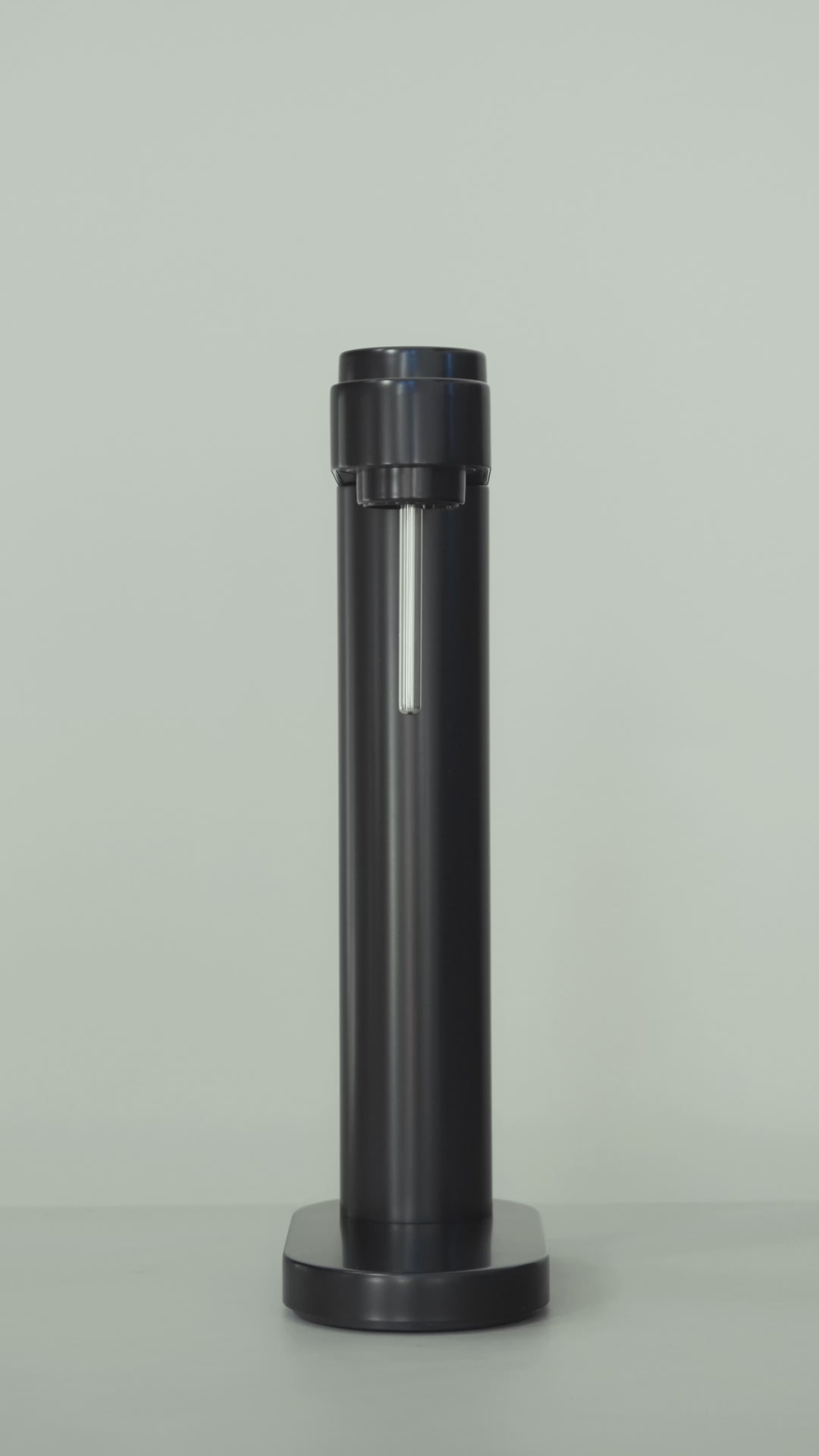 Stelton Brus Wassersprudler Black Metallic – Anwendungsvideo